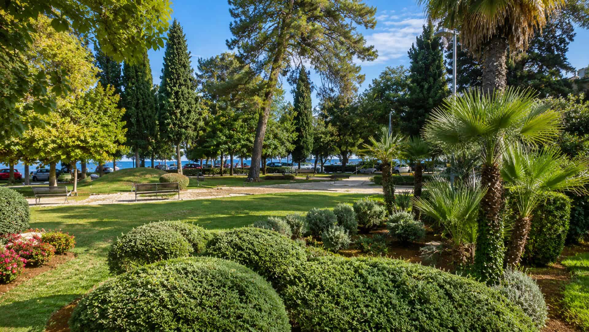 Olga Ban Park greenery, Poreč