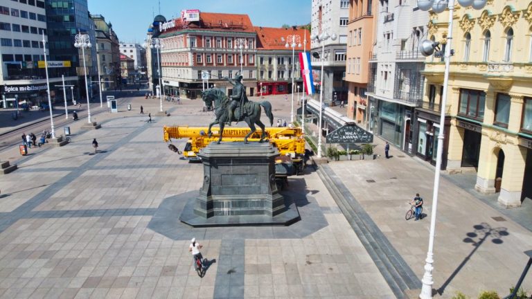 Jelacic Square