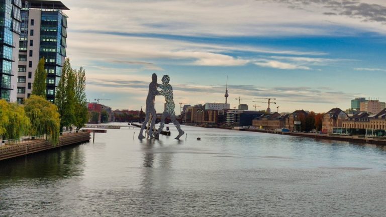Molecule Man
