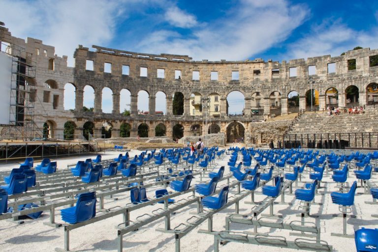 Pula