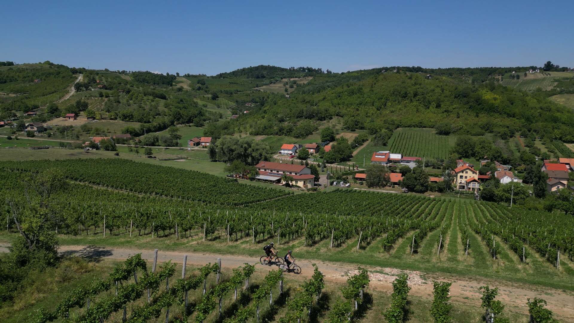 Croatian Cycling Adventure - Stupnik