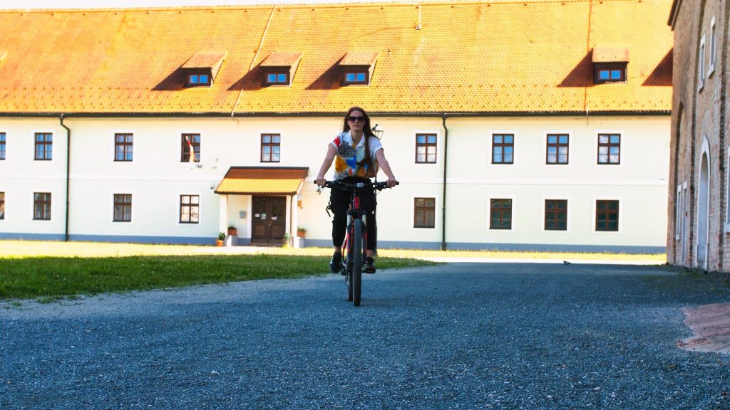 Cycling to work Bikademy cover