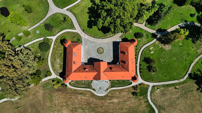 Lužnica Castle