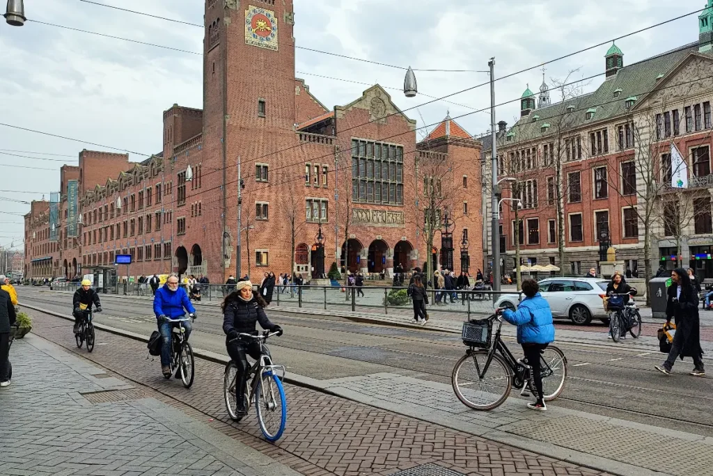 Gaelic Cycling: Why Dutch Cycling Infrastructure Works – Insights from Active Mobility Expert Marco Mulder