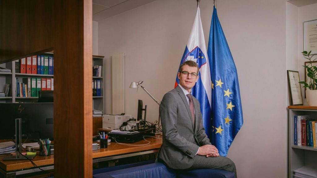 Gasper Dovzan Bikademy Slovenia cover