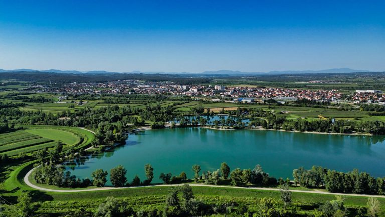 Zajarki Lake
