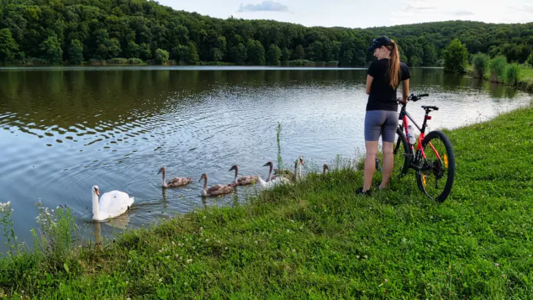 Kapela Ravenska Lake